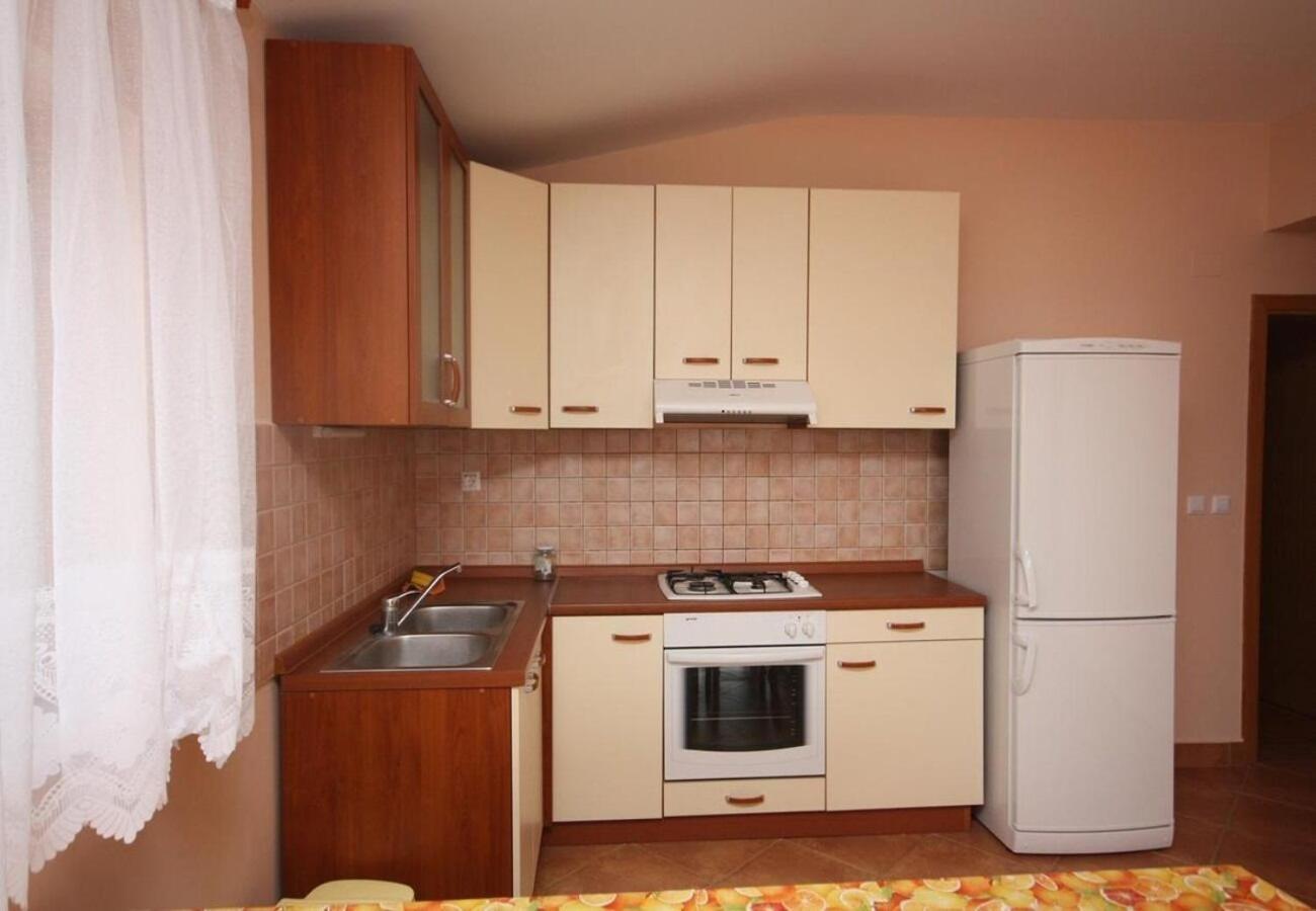 Apartments Vese Sveti Petar  Eksteriør billede